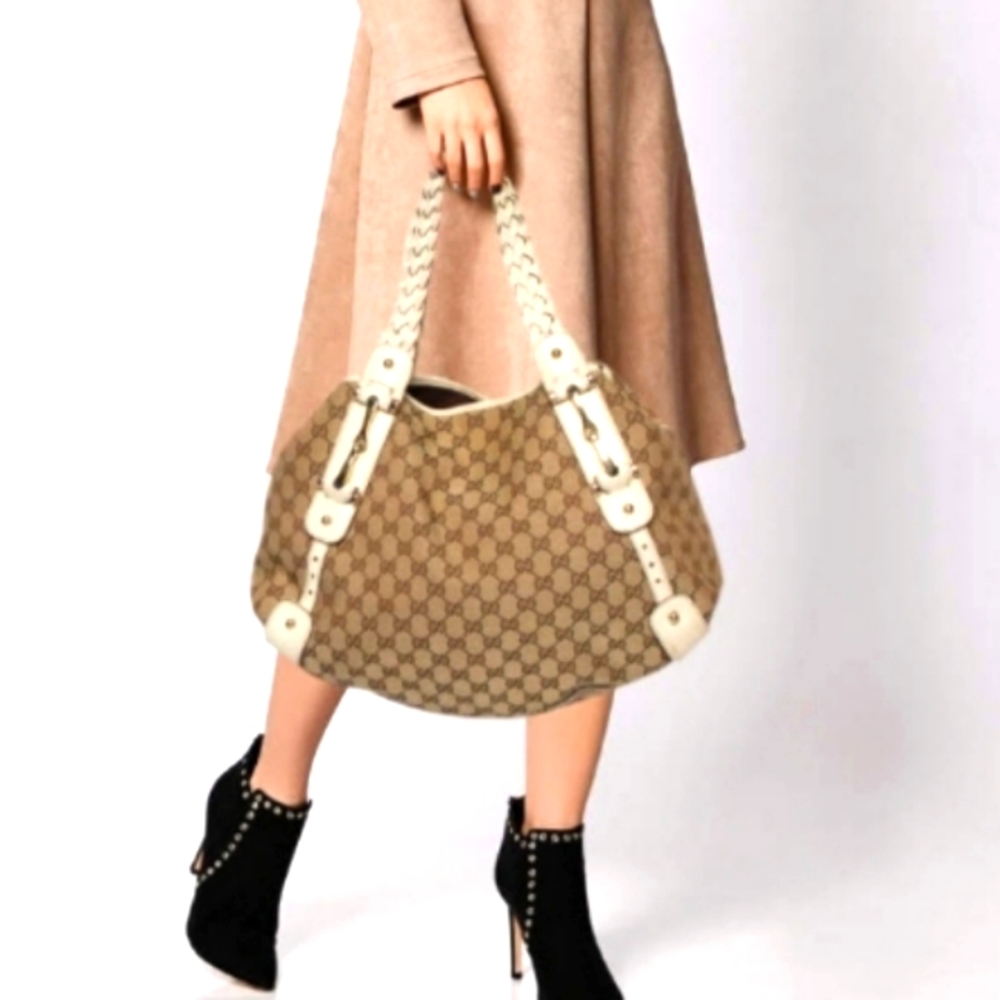 Gucci Pelham bag.